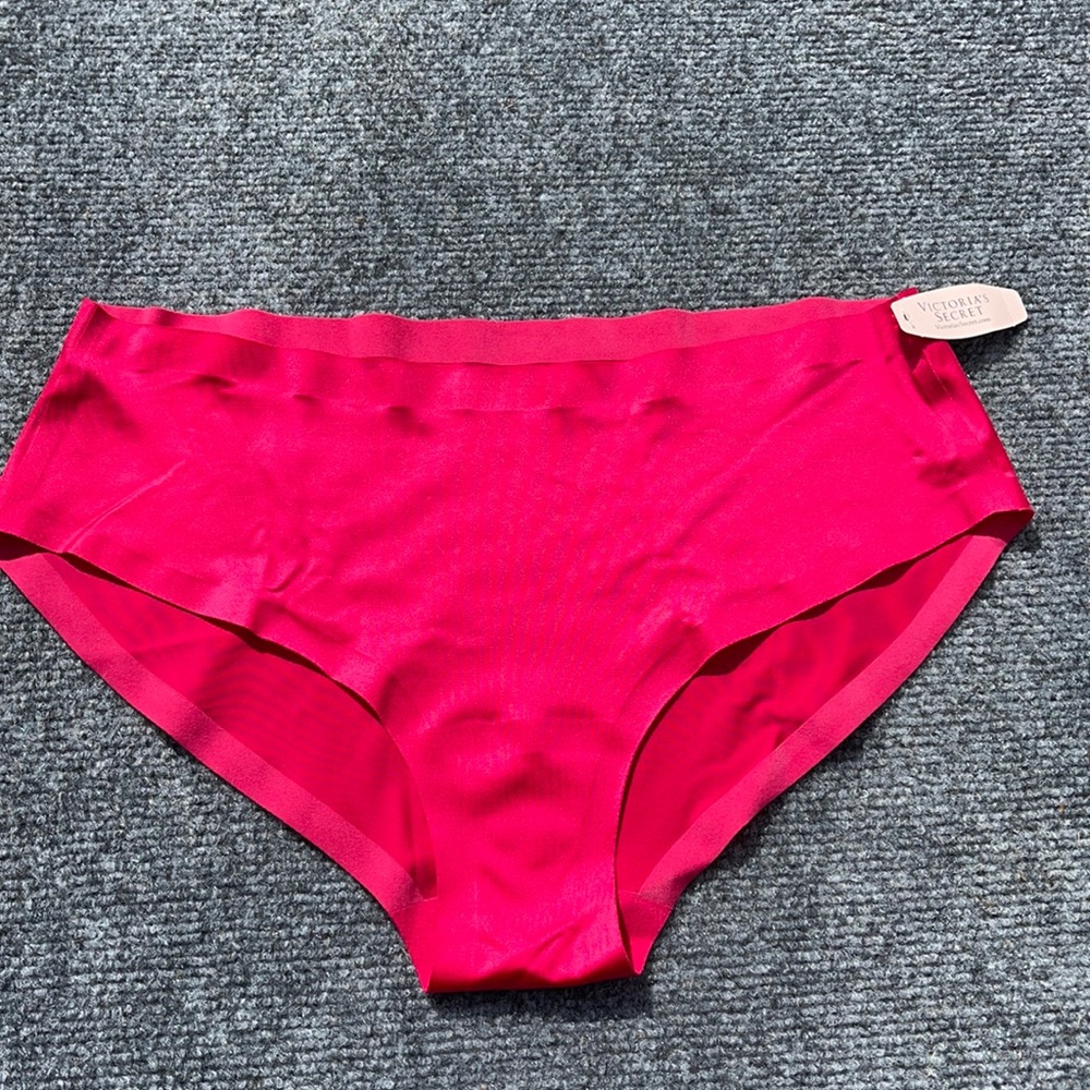 VS Victoria’s Secret Hiphugger Red Satin Panties NWT Size M